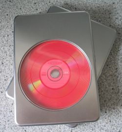 DVD mit CD Fenster übereinander_250 DVD mit CD Fenster übereinander_250